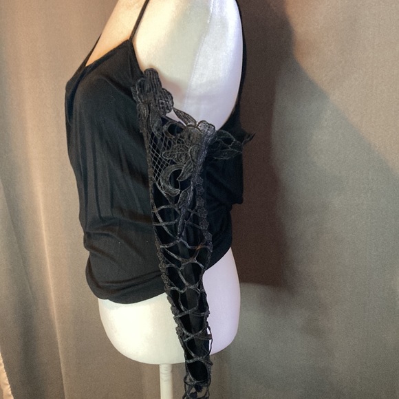 WOMENS SZ XL BLACK LIAM KIM OFF THE SHOULDER FLORAL PEEK A BOO LONG SLEEVE - Picture 2 of 8